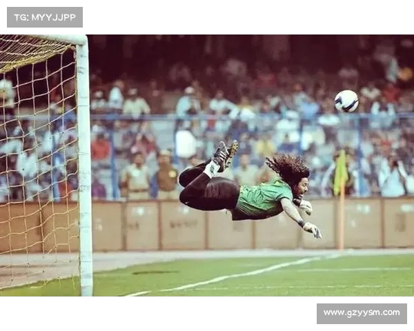 捷克传奇门将佩特鲁什基的成长历程与职业背后故事揭秘